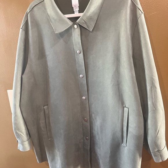 ‎ WynneLayers Stretch Faux Suede Shirt Jacket plus oversize 2XL - Picture 2 of 12